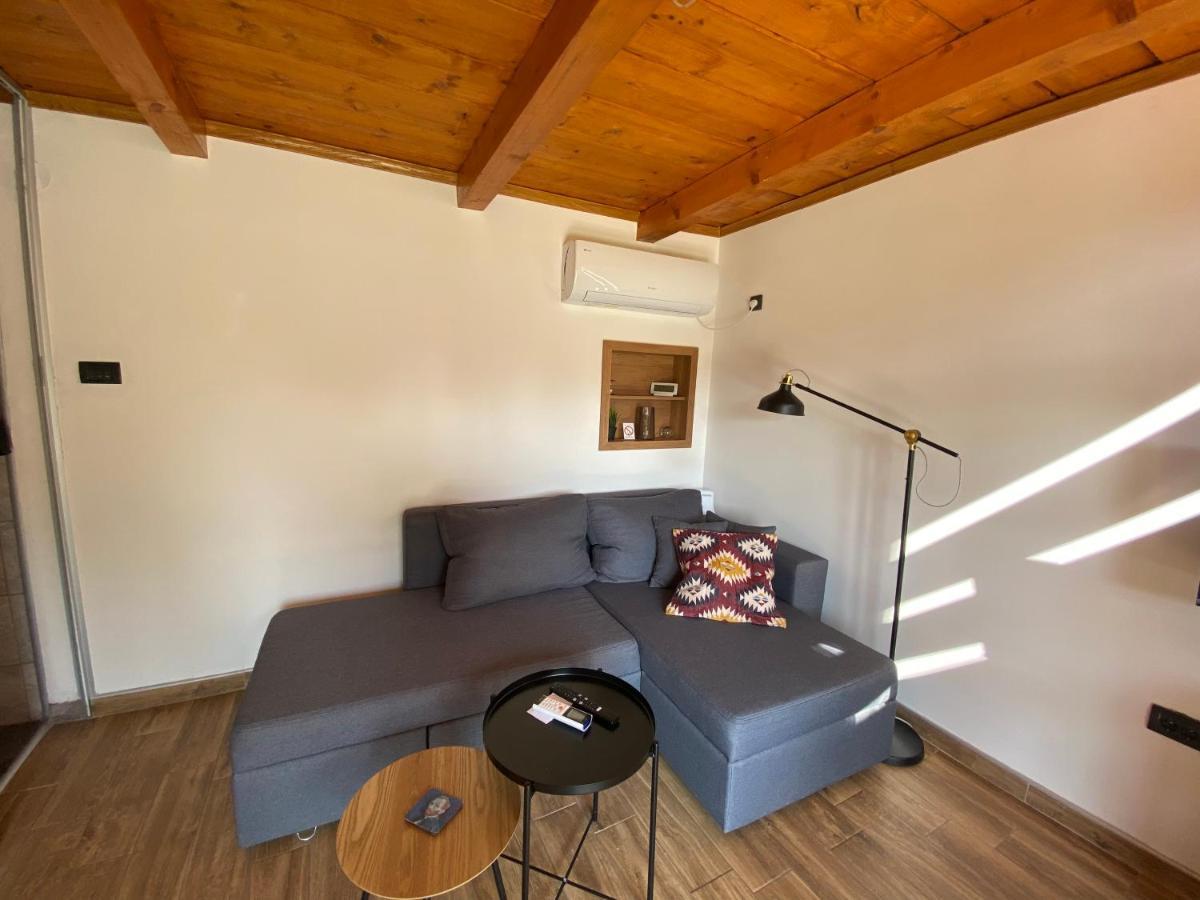 Petrovaradin Chalet Novi Sad Luaran gambar