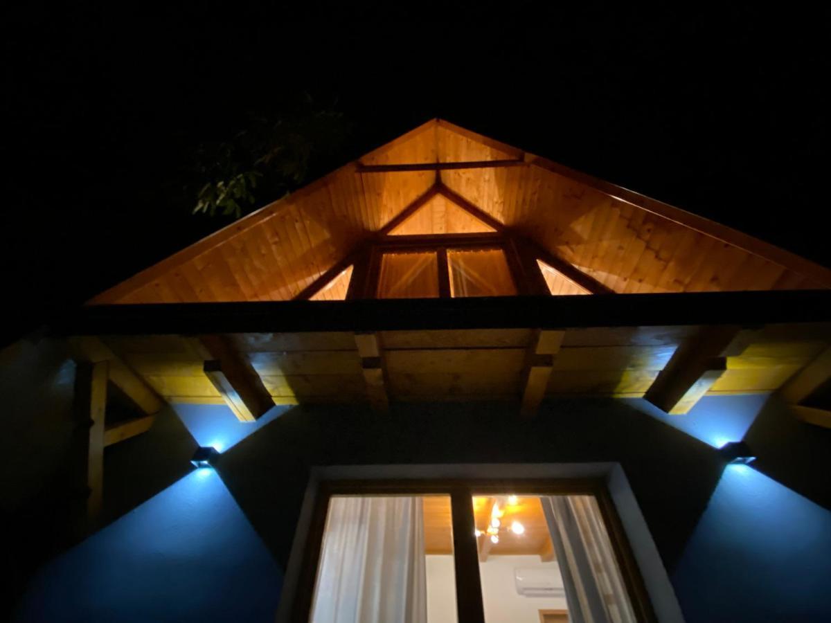 Petrovaradin Chalet Novi Sad Luaran gambar