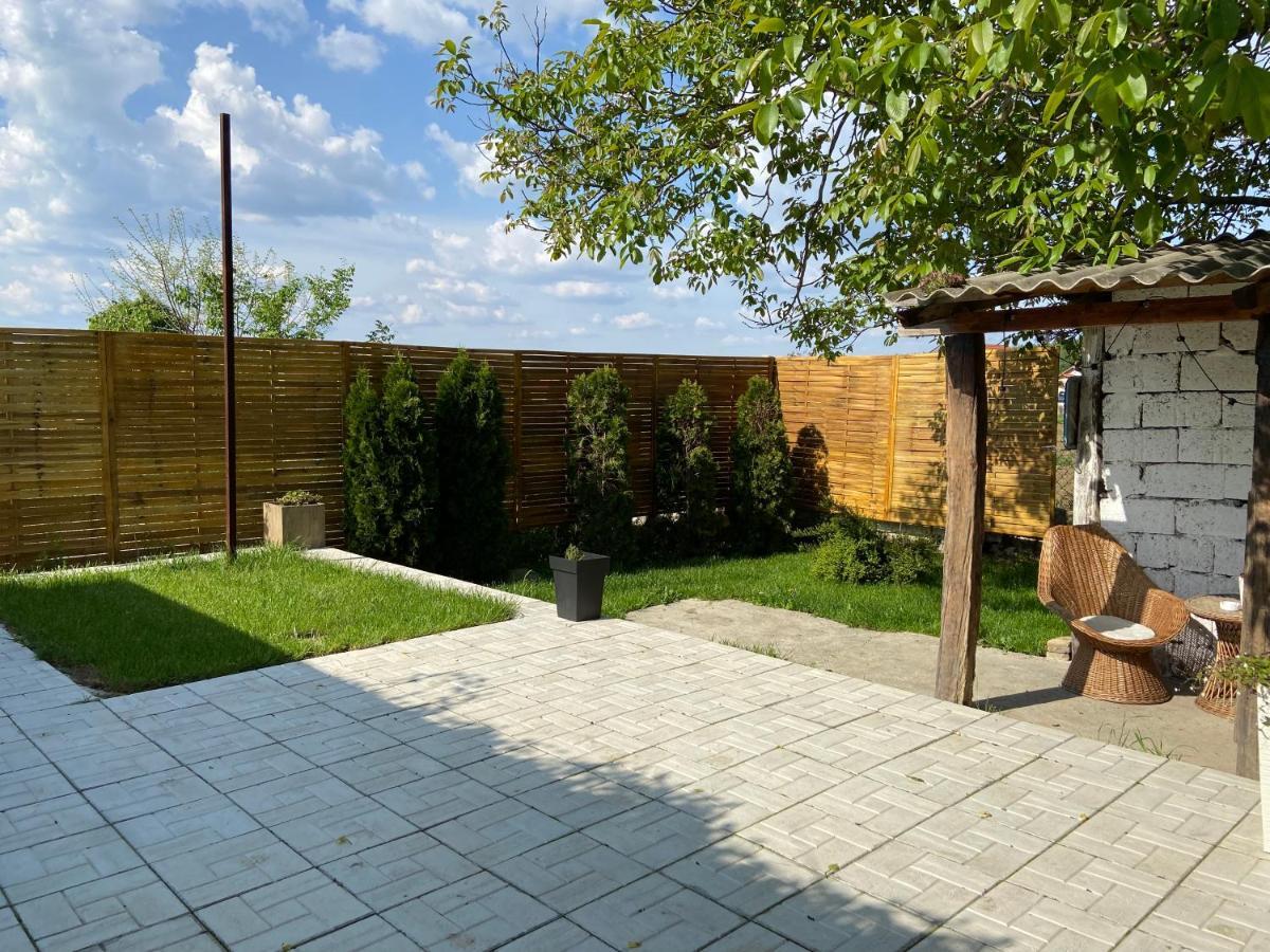 Petrovaradin Chalet Novi Sad Luaran gambar