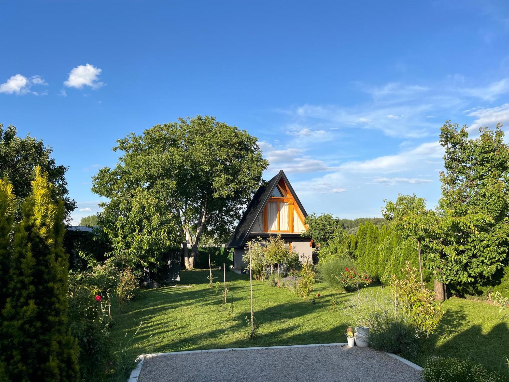 Petrovaradin Chalet Novi Sad Luaran gambar
